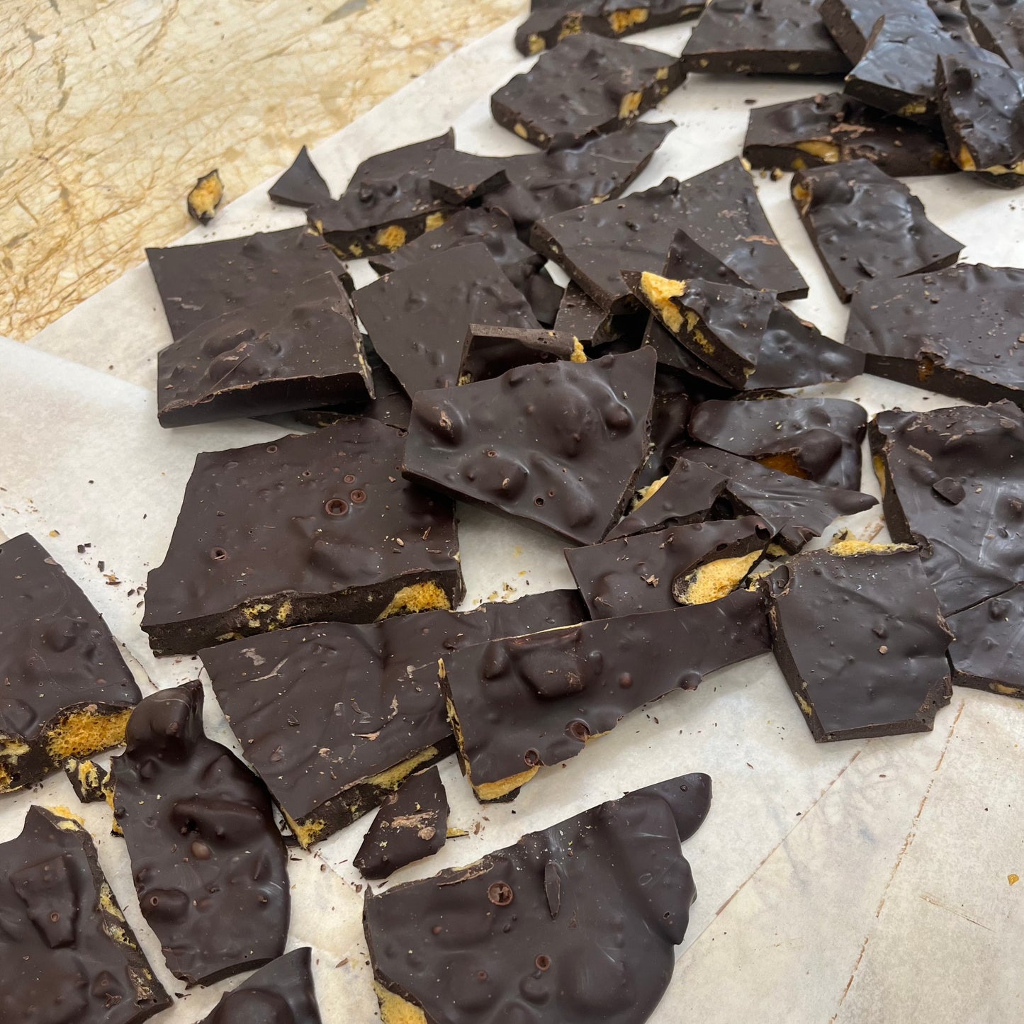 Dark Chocolate with Honeycomb Crunch